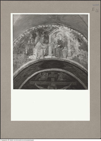 Vorderseite von Hutzel, Max [https://www.deutsche-digitale-bibliothek.de/content/lizenzen/rv-ez/] KapellendekorationBogendekoration: Anbetung durch die Heiligen Drei Könige - Gesamtansicht, bh088547_recto. Foto: Hutzel, Max.