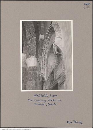 Vorderseite von Ranke [https://www.deutsche-digitale-bibliothek.de/content/lizenzen/rv-ez/] Portal der Sakristei - Tympanon, bh090651_recto. Foto: Ranke.