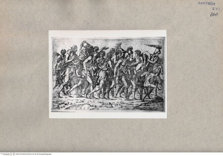 Vorderseite von  [http://creativecommons.org/publicdomain/mark/1.0/] Soldatenzug - , bh091049. Foto.