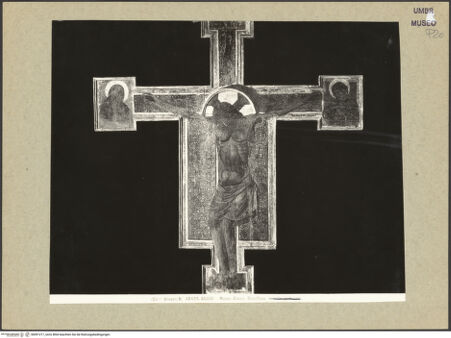 Vorderseite von Alinari [https://www.deutsche-digitale-bibliothek.de/content/lizenzen/rv-ez/] Christus am Kreuz zwischen Maria und Johannes dem Evangelisten, darunter der heilige Apollinaris in Verehrung - , bh091217_recto. Foto.