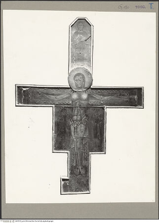 Vorderseite von ICCD [https://www.deutsche-digitale-bibliothek.de/content/lizenzen/rv-ez/] Kruzifix (Christus Triumphans) mit Maria und Johannes dem Evangelisten; Verleugnung des Petrus - Gesamtansicht (vor der Restaurierung), bh092252_recto. Foto.