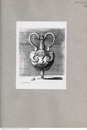 Vorderseite von  [http://creativecommons.org/publicdomain/mark/1.0/] Vase - , bh092453. Foto.