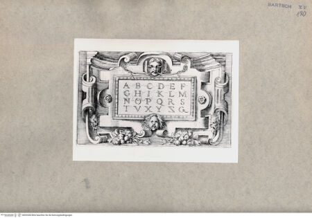 Vorderseite von  [http://creativecommons.org/publicdomain/mark/1.0/] Alphabet - , bh092494. Foto.