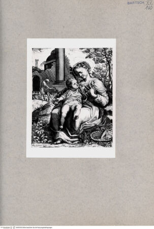 Vorderseite von  [http://creativecommons.org/publicdomain/mark/1.0/] Madonna - , bh092933. Foto.