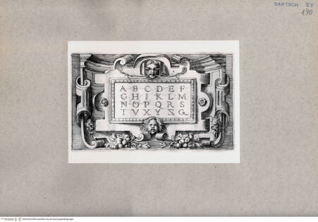 Vorderseite von  [http://creativecommons.org/publicdomain/mark/1.0/] Alphabet - , bh093425. Foto.