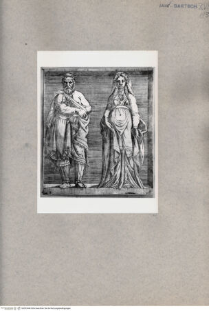 Vorderseite von  [http://creativecommons.org/publicdomain/mark/1.0/] Zwei Statuen (Relief) - , bh093446. Foto.