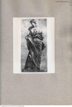 Vorderseite von  [http://creativecommons.org/publicdomain/mark/1.0/] Weibliche Statue - , bh093447. Foto.