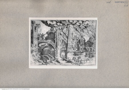 Vorderseite von  [http://creativecommons.org/publicdomain/mark/1.0/] Brennendes Gebäude - , bh093501. Foto.