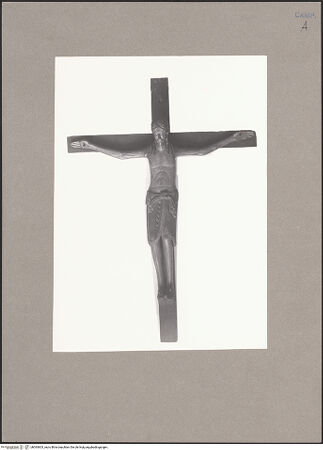 Vorderseite von Sopr. BAS NA [https://www.deutsche-digitale-bibliothek.de/content/lizenzen/rv-ez/] Kruzifix der Confraternita della Pace - Frontalansicht, bh093603_recto. Foto.