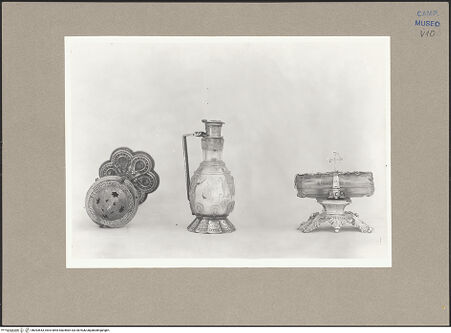 Vorderseite von Sopr. BAS NA [https://www.deutsche-digitale-bibliothek.de/content/lizenzen/rv-ez/] Reliquiare - Reliquiare, bh093643_recto. Foto.