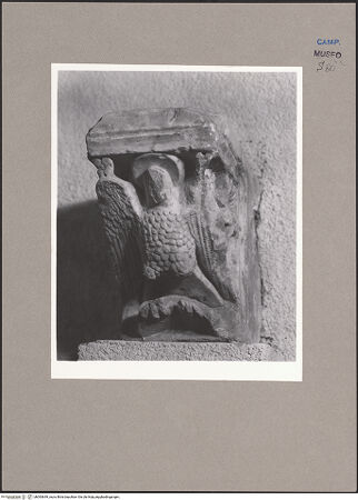 Vorderseite von Sopr. BAS NA [https://www.deutsche-digitale-bibliothek.de/content/lizenzen/rv-ez/] Konsole mit Adler - Seitenansicht von rechts, bh093649_recto. Foto.