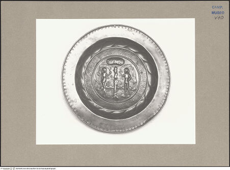 Vorderseite von Sopr. BAS NA [https://www.deutsche-digitale-bibliothek.de/content/lizenzen/rv-ez/] Teller mit dem Sündenfall - Gesamtansicht, bh093689_recto. Foto.