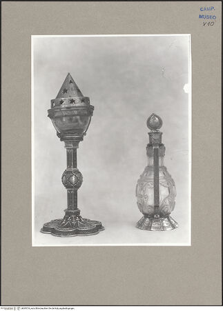 Vorderseite von Sopr. BAS NA [https://www.deutsche-digitale-bibliothek.de/content/lizenzen/rv-ez/] Reliquiare - Reliquiare, bh093724_recto. Foto.