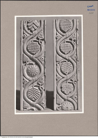 Vorderseite von ICCD [https://www.deutsche-digitale-bibliothek.de/content/lizenzen/rv-ez/] Szenen aus dem Neuen und Alten TestamentZierplatte - Ziertafeln, bh095050_recto. Foto.