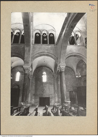 Vorderseite von Ficarelli, Bari [https://www.deutsche-digitale-bibliothek.de/content/lizenzen/rv-ez/] San NicolaSüdseitenschiff - Südwand und Südempore von Norden (1.-3. Joch), bh095389_recto. Foto: Ficarelli, Michele.