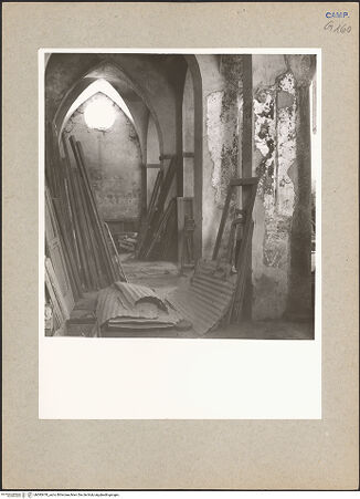 Vorderseite von Hutzel, Max [https://www.deutsche-digitale-bibliothek.de/content/lizenzen/rv-ez/] San Salvatore Maggiore a CorteRechtes Seitenschiff - Blick zur Innenfassade, bh095478_recto. Foto: Hutzel, Max.