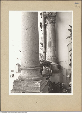 Vorderseite von Hutzel, Max [https://www.deutsche-digitale-bibliothek.de/content/lizenzen/rv-ez/] Arco di Sant'Eligio - Arco di Sant'Eligio, Loggia, Detail, bh095817_recto. Foto: Hutzel, Max.