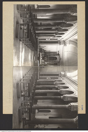 Vorderseite von Hutzel, Max [https://www.deutsche-digitale-bibliothek.de/content/lizenzen/rv-ez/] Chiesa dei Cappuccini (ex Chiesa dei Gesuiti) - Blick zum Hauptaltar, bh095835_bh095836_recto. Foto: Hutzel, Max.