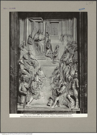 Vorderseite von Alinari [https://rightsstatements.org/page/CNE/1.0/] Grabmal Pius' V.Der Papst überreicht Marcantonio Colonna das Banner Christi - , bh096130_recto. Foto.