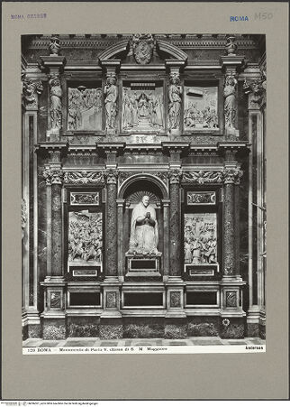 Vorderseite von Alinari (Anderson) [https://www.deutsche-digitale-bibliothek.de/content/lizenzen/rv-ez/] Grabmal Pauls V. - Gesamtansicht, bh096301_recto. Foto.
