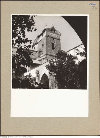 Vorderseite von Hutzel, Max [https://www.deutsche-digitale-bibliothek.de/content/lizenzen/rv-ez/] San Francesco - Südseite der Kirche, Campanile und Kreuzgang, bh096818_recto. Foto: Hutzel, Max.