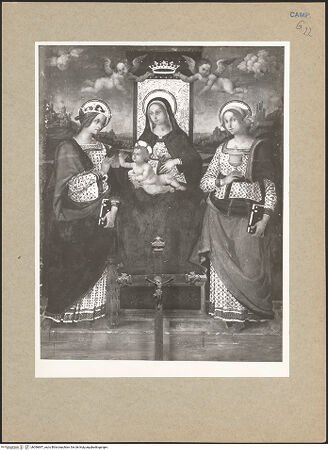 Vorderseite von Hutzel, Max [https://www.deutsche-digitale-bibliothek.de/content/lizenzen/rv-ez/] Madonna zwischen den heiligen Katharina und Maria Magdalena - Gesamtansicht, bh096847_recto. Foto: Hutzel, Max.