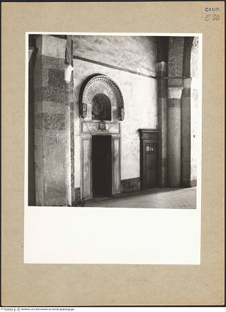 Vorderseite von Hutzel, Max [https://www.deutsche-digitale-bibliothek.de/content/lizenzen/rv-ez/] Portal der Sakristei - Gesamtansicht, bh096945_recto. Foto: Hutzel, Max.