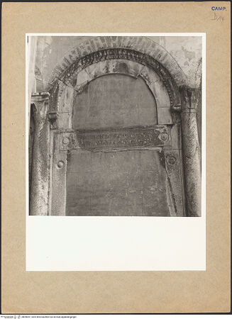 Vorderseite von Hutzel, Max [https://www.deutsche-digitale-bibliothek.de/content/lizenzen/rv-ez/] Querhausportal - Teilansicht, bh096947_recto. Foto: Hutzel, Max.