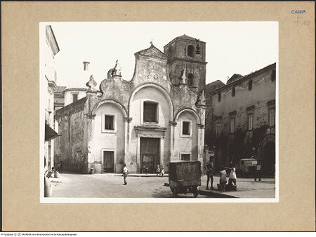 Vorderseite von Hutzel, Max [https://www.deutsche-digitale-bibliothek.de/content/lizenzen/rv-ez/] San Nicola - Fassade, bh096968_recto. Foto: Hutzel, Max.