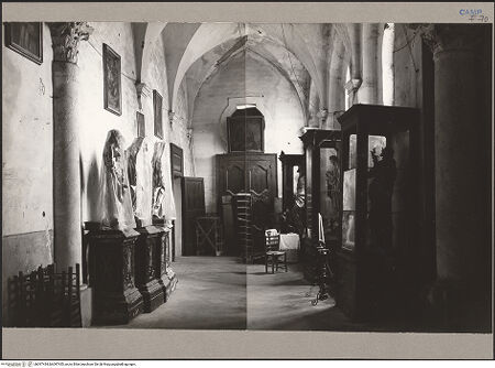 Vorderseite von Hutzel, Max [https://www.deutsche-digitale-bibliothek.de/content/lizenzen/rv-ez/] San Domenico - Vorhalle der Sakristei (Teil der alten Kirche - 13. Jh.), bh097434_bh097435_recto. Foto: Hutzel, Max.