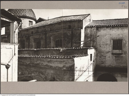 Vorderseite von Hutzel, Max [https://www.deutsche-digitale-bibliothek.de/content/lizenzen/rv-ez/] San Francesco - Nordseite der Kirche, bh097436_bh097437_recto. Foto: Hutzel, Max.