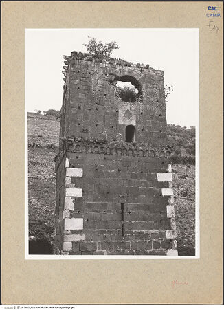 Vorderseite von Hutzel, Max [https://www.deutsche-digitale-bibliothek.de/content/lizenzen/rv-ez/] San Pietro ad Montes - Ansicht von Westen (vor der Restaurierung), bh100625_recto. Foto: Hutzel, Max.