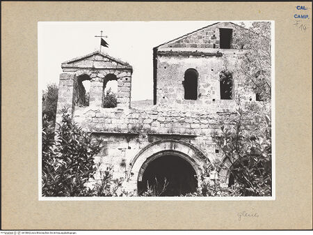 Vorderseite von Hutzel, Max [https://www.deutsche-digitale-bibliothek.de/content/lizenzen/rv-ez/] San Pietro ad MontesWestfassade - Teilansicht, bh100662_recto. Foto: Hutzel, Max.