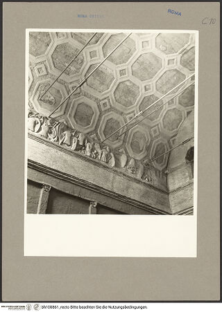 Vorderseite von Hutzel, Max [https://www.deutsche-digitale-bibliothek.de/content/lizenzen/rv-fz/] Sant'Urbano alla Caffarella - Ausschnitt: Südwestecke, bh100861_recto. Foto: Hutzel, Max.