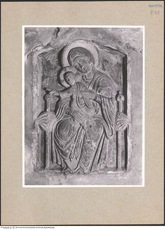 Vorderseite von ICCD [https://www.deutsche-digitale-bibliothek.de/content/lizenzen/rv-ez/] Madonna - Gesamtansicht, bh101043_recto. Foto.