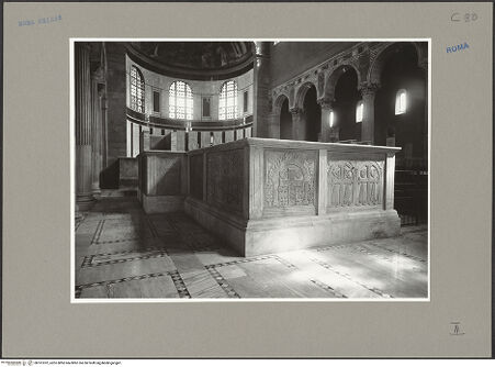 Vorderseite von ICCD [https://rightsstatements.org/page/CNE/1.0/] Schola Cantorum - , bh101812_recto. Foto.