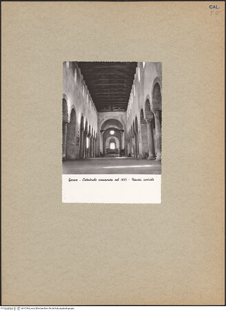 Vorderseite von unbekannt [https://www.deutsche-digitale-bibliothek.de/content/lizenzen/rv-ez/] Cattedrale - Blick in Richtung Presbyterium, bh101964_recto. Foto.