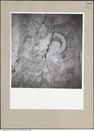 Vorderseite von Hutzel, Max [https://www.deutsche-digitale-bibliothek.de/content/lizenzen/rv-ez/] Hand Gottes mit Engeln und Heiligen - Engel, Detail : Kopf, bh102491_recto. Foto: Hutzel, Max.