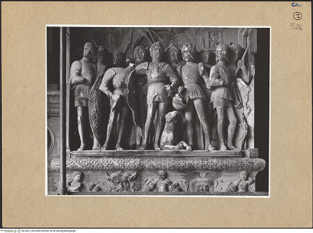 Vorderseite von ICCD [https://www.deutsche-digitale-bibliothek.de/content/lizenzen/rv-ez/] Triumphbogen Alfonsos VFerdinand als Anführer der aragonesischen Armee - Gesamtansicht, bh102837_recto. Foto.