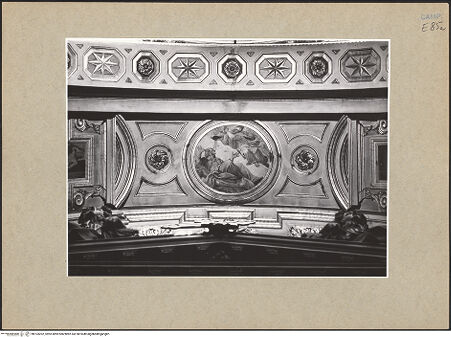 Vorderseite von ICCD [https://www.deutsche-digitale-bibliothek.de/content/lizenzen/rv-ez/] Szenen aus dem Leben des Heiligen JanuariusJanuarius erscheint seiner Mutter - Gesamtansicht (vor der Restaurierung), bh103202_recto. Foto.