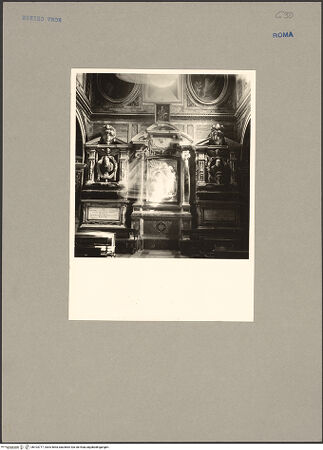 Vorderseite von Bibliotheca Hertziana [https://www.deutsche-digitale-bibliothek.de/content/lizenzen/rv-fz/] San Silvestro al Quirinale - Innenfassade, bh103777_recto. Foto.