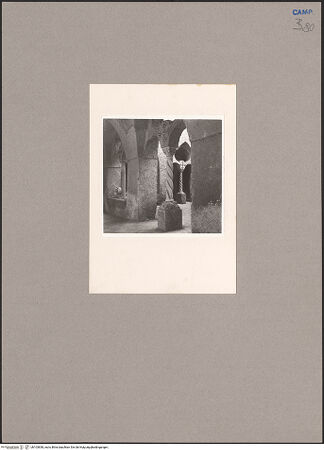 Vorderseite von Giess, Hildegard [https://www.deutsche-digitale-bibliothek.de/content/lizenzen/rv-ez/] Villa Cimbrone - Il chiostro (Der "Kreuzgang", um 1917), bh103838_recto. Foto: Giess, Hildegard.