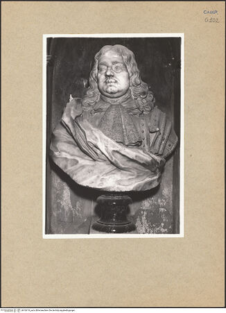 Vorderseite von Sopr. BAS NA [https://www.deutsche-digitale-bibliothek.de/content/lizenzen/rv-ez/] Grabporträt - Frontalansicht, bh104119_recto. Foto.