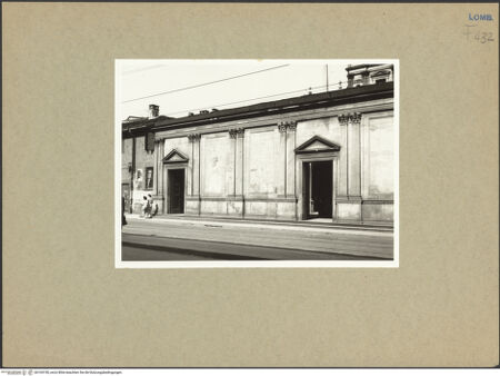 Vorderseite von unbekannt [https://www.deutsche-digitale-bibliothek.de/content/lizenzen/rv-fz/] Santa Maria presso San CelsoWestfassade - , bh104190_recto. Foto: Lotz, Wolfgang ?.