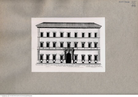 Vorderseite von  [http://creativecommons.org/publicdomain/mark/1.0/] Fassade des Palazzo di Carbognano - , bh104342. Foto.