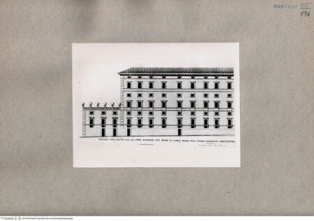 Vorderseite von  [http://creativecommons.org/publicdomain/mark/1.0/] Fassade des Palazzo Borghese - , bh104354. Foto.