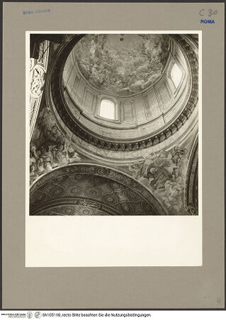 Vorderseite von Hutzel, Max [https://www.deutsche-digitale-bibliothek.de/content/lizenzen/rv-fz/] Sant'Andrea delle Fratte - Ansicht Richtung Langhaus, bh105110_recto. Foto: Hutzel, Max.