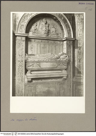 Vorderseite von Hutzel, Max [https://www.deutsche-digitale-bibliothek.de/content/lizenzen/rv-fz/] Grabmal der Kardinäle Cristoforo (+1477) und Domenico della Rovere (+1501) - Gesamtaufnahme; Schrägsicht, bh106064_recto. Foto: Hutzel, Max.