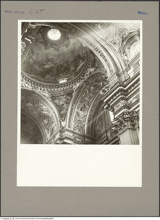 Vorderseite von unbekannt [https://www.deutsche-digitale-bibliothek.de/content/lizenzen/rv-ez/] Santa Maria in VallicellaVierung - zum Gewölbe des rechten Querschiffarms, bh106155_recto. Foto: Hutzel, Max.