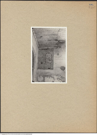 Vorderseite von Bibliotheca Hertziana [https://www.deutsche-digitale-bibliothek.de/content/lizenzen/rv-fz/] CattedraleSüdseitenschiff - Romanisches Fenster der Südseite, bh107969_recto. Foto: Schwarz, Heinrich Mathias.